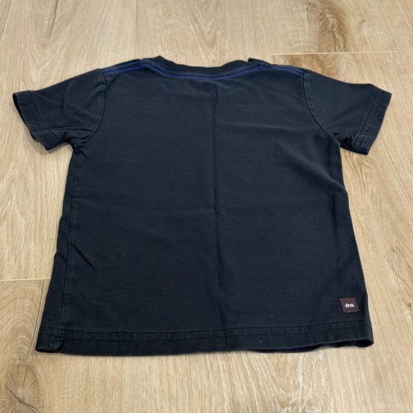 Tea Collection Boys Short Sleeve Shirt T-Shirt Bundle 3T - Picture 10 of 10